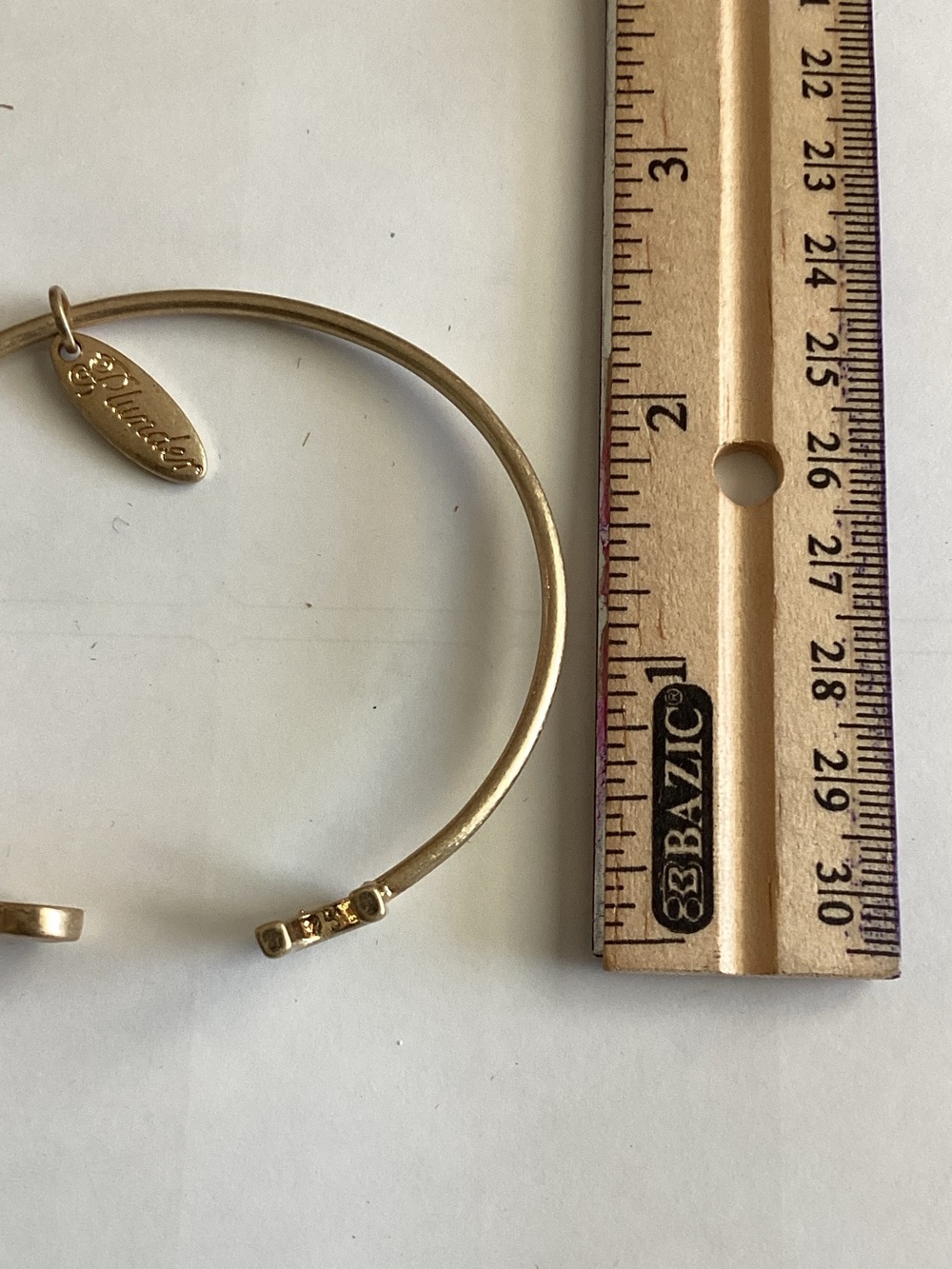 Plunder Gold Heart & Horseshoe Open Bypass Bracelet - Picture 2 of 3
